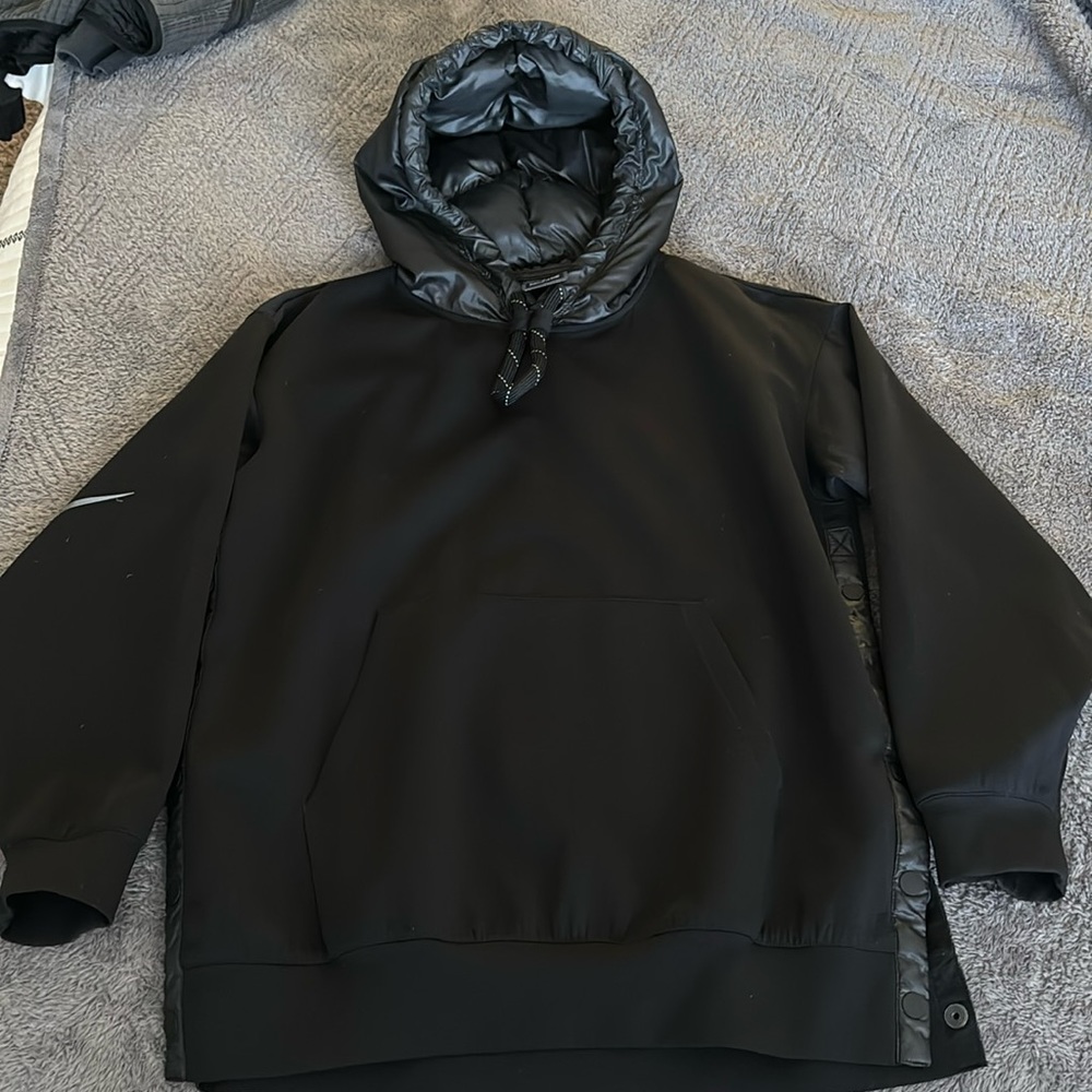 Black Nike oversized hoodie